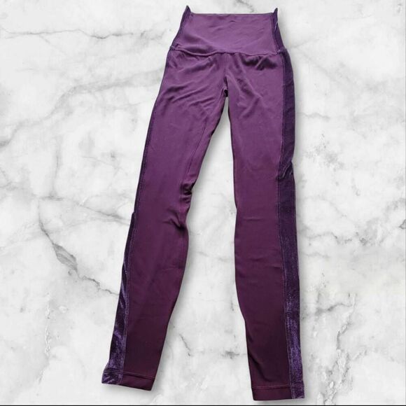 Lululemon Size 2 Velvet Leggings 28" - Picture 1 of 2